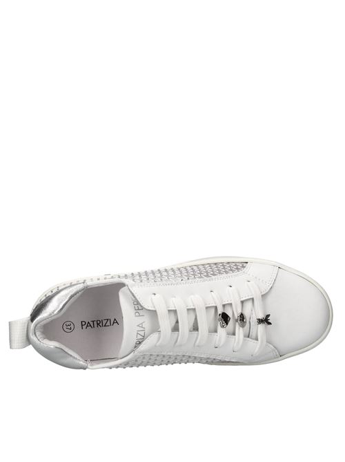 Sneakers in pelle e tessuto PATRIZIA PEPE | PPJ308 VIT.BIANCO-ARGENTO
